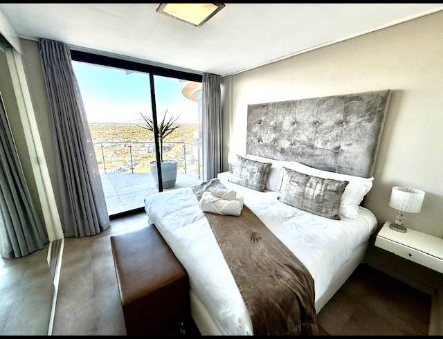 3 BEDROOM APARTMENT FOR SALE IN WAVES EDGE